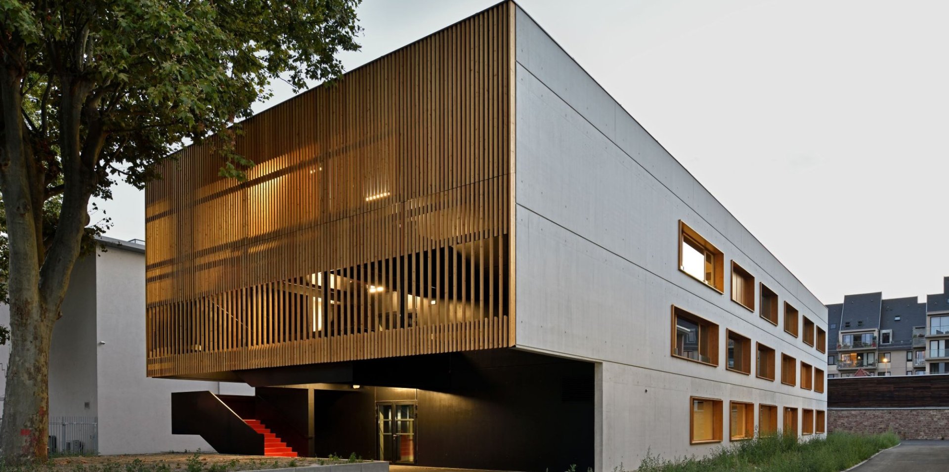 lycée d’enseignement général, technologique et professionnel jean Rostand